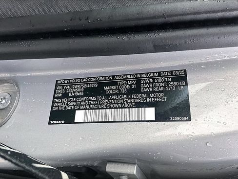Certified 2025 Volvo V60 B5 Cross Country Plus AWD/4WD image 45