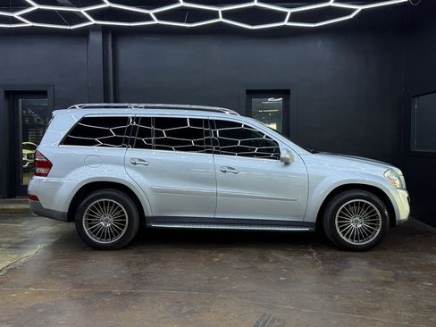 Used 2009 Mercedes-Benz GL 450 4MATIC image 10