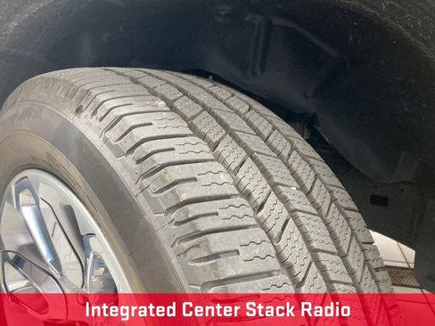 Used 2023 RAM 1500 Laramie AWD/4WD image 21