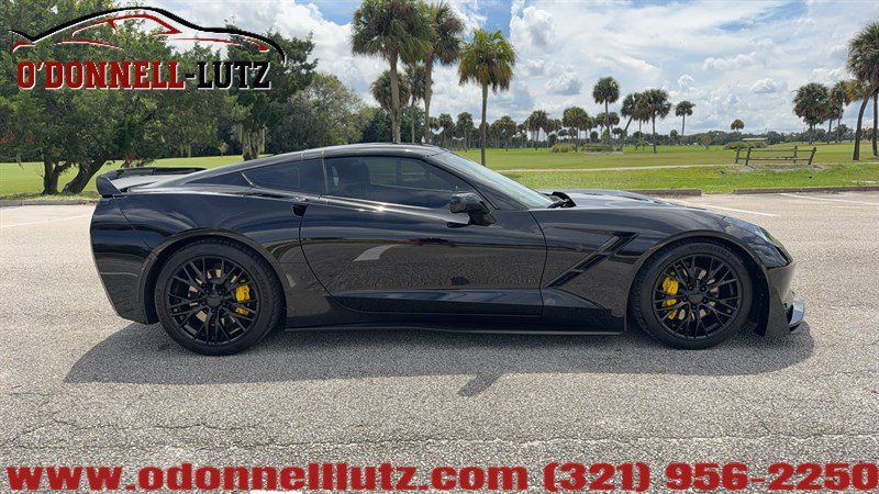 Used 2014 Chevrolet Corvette Stingray Coupe RWD image 4