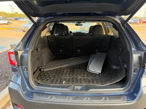 Used 2024 Subaru Outback Limited w/ Popular Package #2 AWD/4WD image 23
