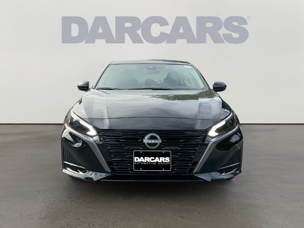 Used 2026 Nissan Altima 2.5 SV FWD image 2
