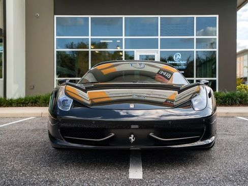 Used 2015 Ferrari 458 Italia Coupe image 8