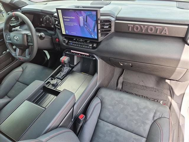 Used 2025 Toyota Sequoia TRD Pro AWD/4WD image 24