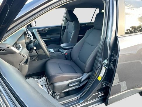 Used 2024 Toyota RAV4 LE image 20