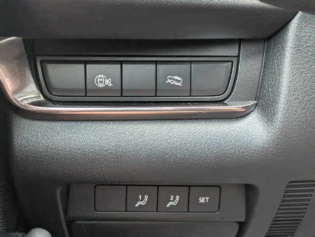 Used 2025 MAZDA CX-30 AWD 2.5 S w/ Preferred Package image 18