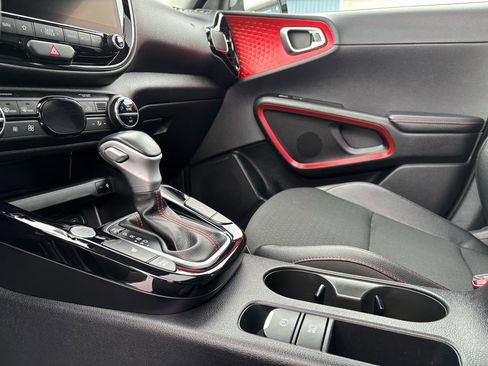 Used 2023 Kia Soul GT-Line w/ GT-Line Technology Package image 34