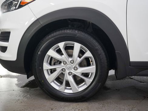 Used 2020 Hyundai Tucson SE w/ Winter Weather Package AWD/4WD image 28