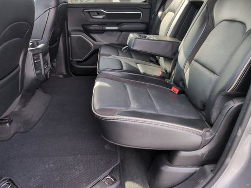 Used 2024 RAM 1500 Laramie image 10