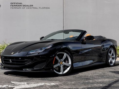 Used 2019 Ferrari Portofino RWD image 1