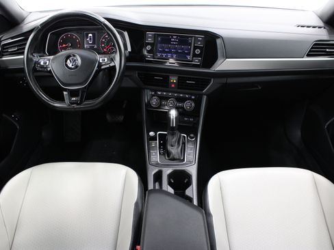 Used 2020 Volkswagen Jetta R-Line w/ R-Line Cold Weather Package FWD image 31