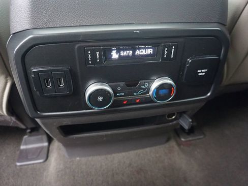 Used 2020 Ford Expedition Limited w/ Equipment Group 302A RWD image 15