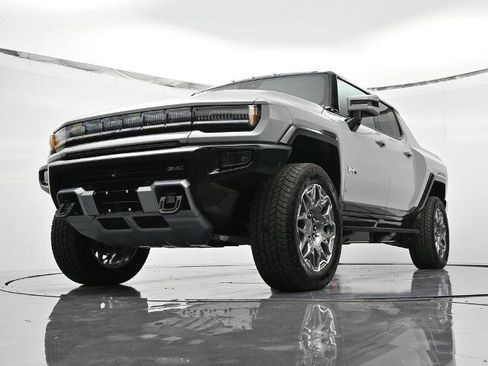 New 2025 GMC Hummer EV 3X image 37