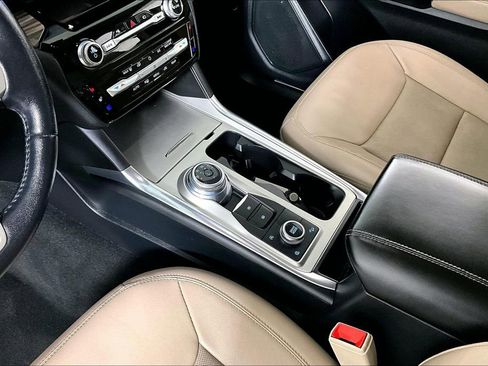 Used 2021 Ford Explorer Limited w/ Equipment Group 301A image 17