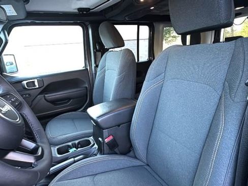 Used 2025 Jeep Wrangler Unlimited Sport S 4xe image 30