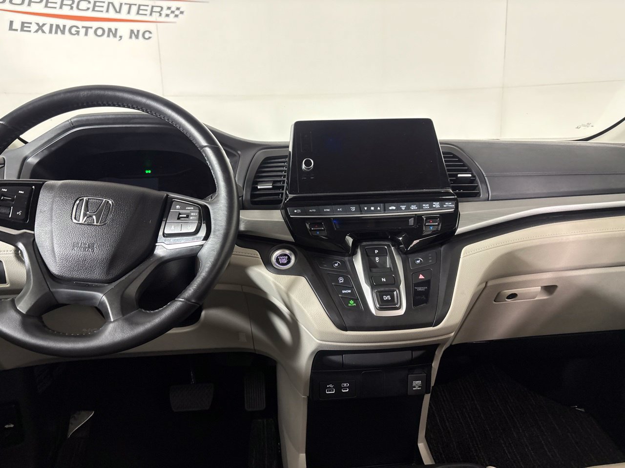 Used 2025 Honda Odyssey EX-L image 26