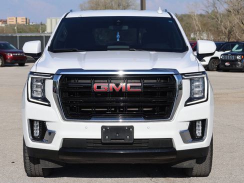 Used 2022 GMC Yukon XL SLE w/ Gmc Pro Safety Plus Package image 5