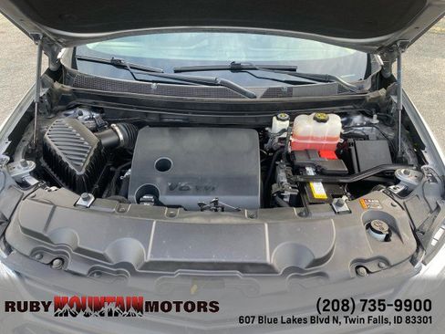 Used 2020 Chevrolet Traverse Premier AWD/4WD image 11