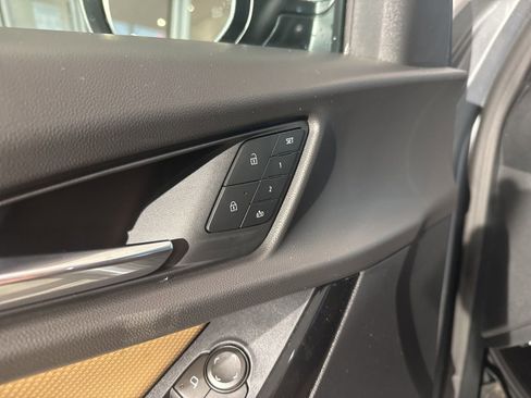 New 2026 Chevrolet Equinox ACTIV w/ Convenience Package III image 17