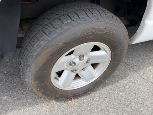 Used 2003 Dodge Ram 1500 Truck SLT image 7