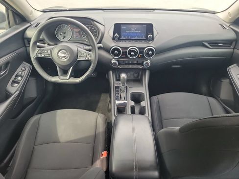 Used 2024 Nissan Sentra S FWD image 11