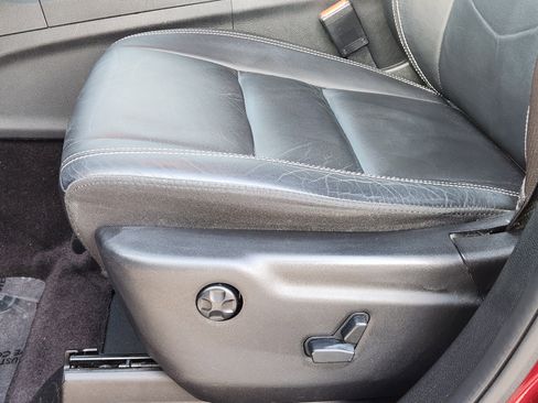 Used 2017 Jeep Grand Cherokee Limited image 29