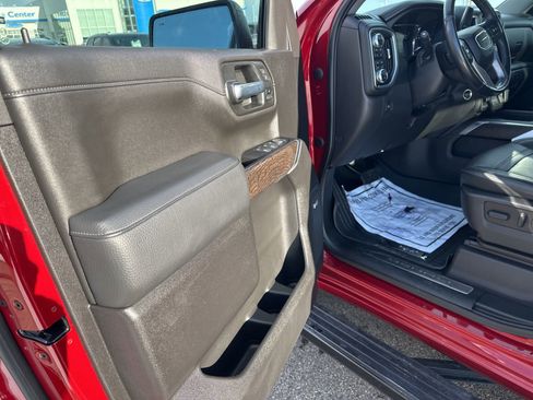 Used 2022 GMC Sierra 1500 Denali w/ Denali Premium Package image 15