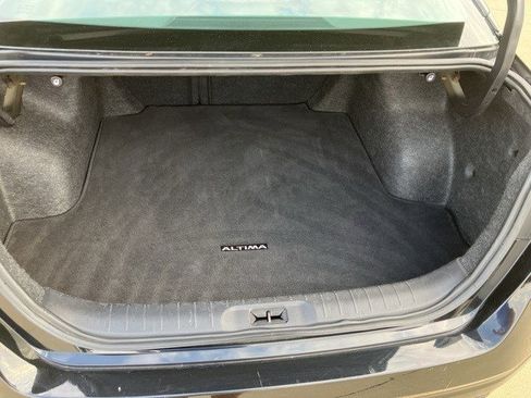 Used 2024 Nissan Altima 2.5 S image 24