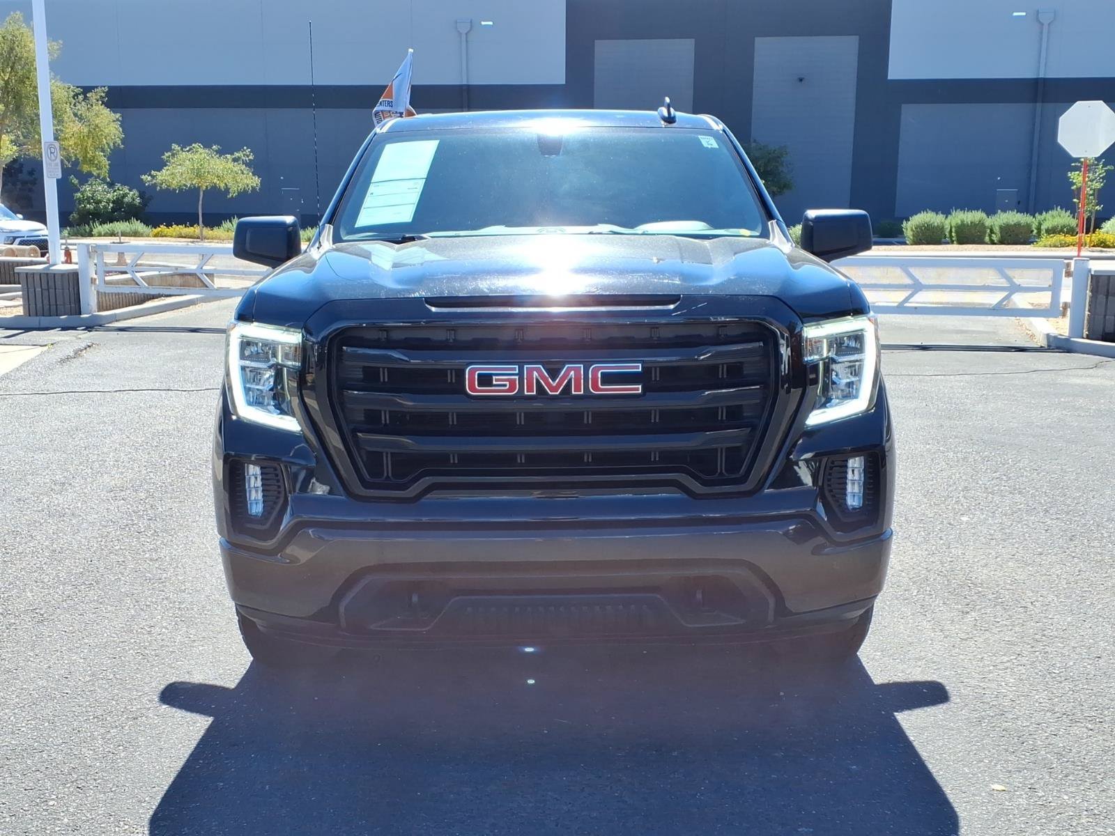 Used 2021 GMC Sierra 1500 Elevation AWD/4WD image 2