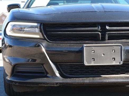 Used 2021 Dodge Charger SXT w/ Leather Interior Group image 9