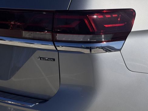 New 2026 Volkswagen Atlas SEL Premium R-Line image 5