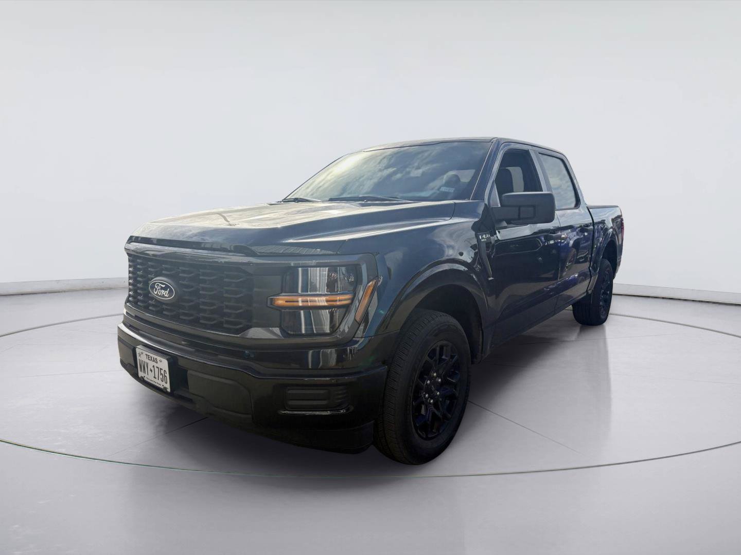 Used 2025 Ford F150 STX RWD image 5