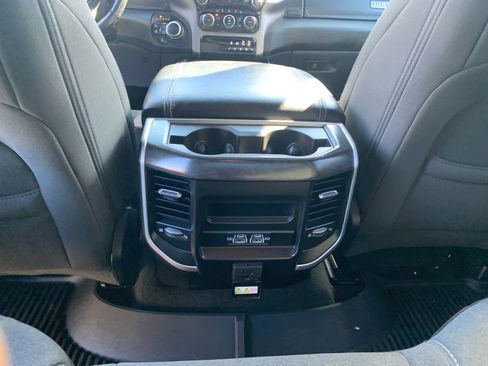 Used 2022 RAM 1500 Big Horn image 33
