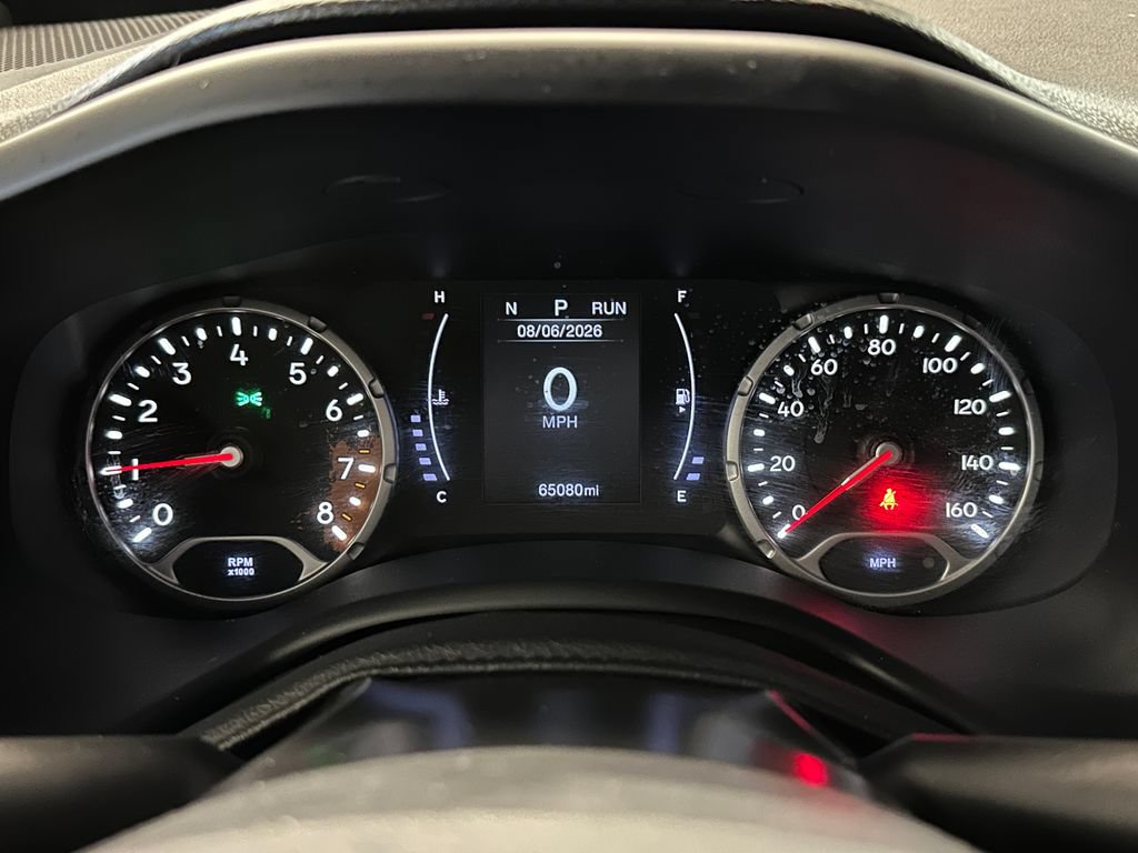 Used 2018 Jeep Renegade Latitude AWD/4WD image 10