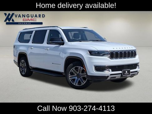 Used 2024 Jeep Wagoneer L Series II RWD image 1