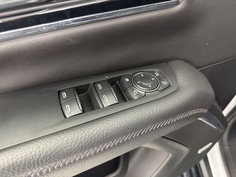 Used 2025 GMC Yukon Denali image 20