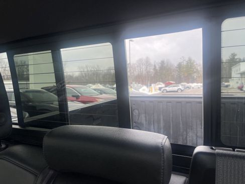 Used 2021 Chevrolet Silverado 1500 LT Trail Boss w/ Convenience Package II image 19