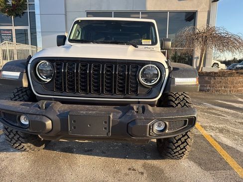 New 2026 Jeep Wrangler Unlimited Sport AWD/4WD image 10