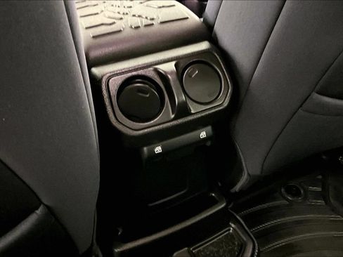 Used 2020 Jeep Wrangler Unlimited Sport AWD/4WD image 9