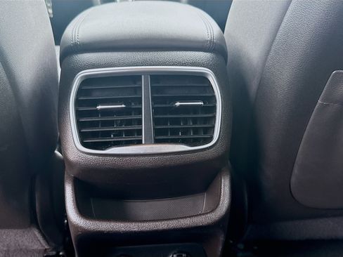 Used 2019 Hyundai Santa Fe SE FWD image 20