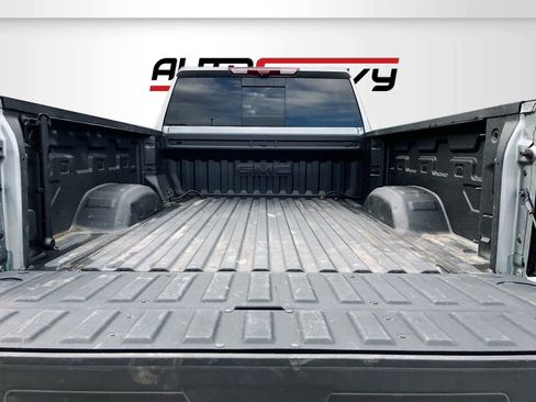 Used 2025 GMC Sierra 2500 AT4 w/ AT4 Premium Plus Package image 28