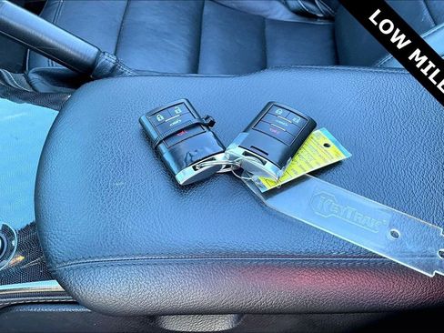 Used 2012 Chevrolet Corvette Coupe w/ Roof Package image 30