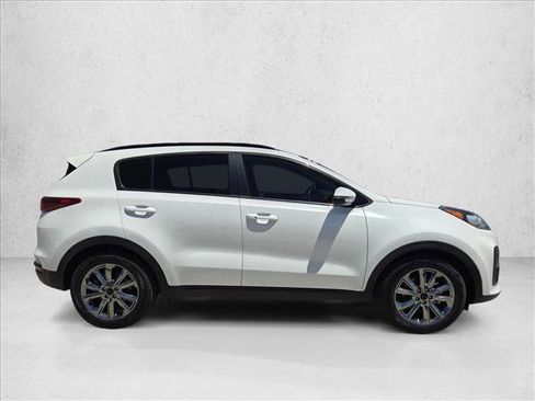 Used 2021 Kia Sportage S w/ S FWD Premium Package image 4