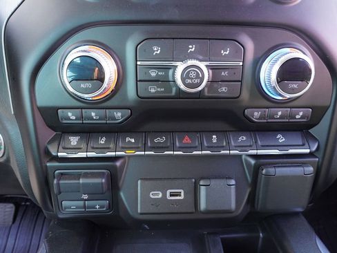 Certified 2022 GMC Sierra 2500 Denali image 20