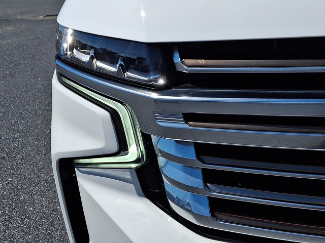 Certified 2023 Chevrolet Tahoe High Country w/ Max Trailering Package AWD/4WD image 9