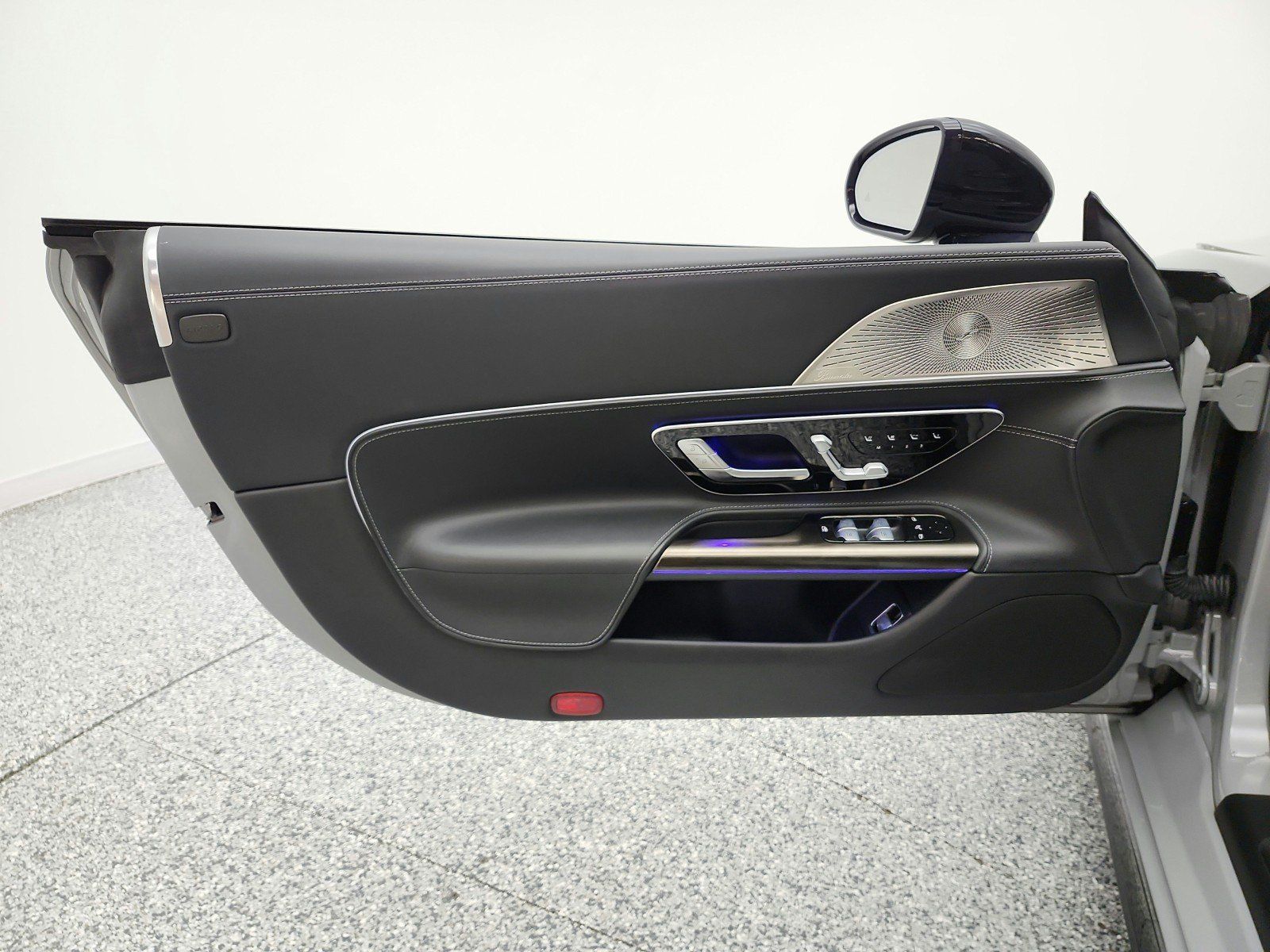 Used 2022 Mercedes-Benz SL 63 AMG 4MATIC image 12