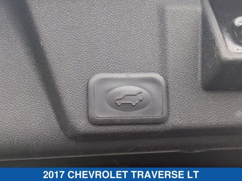 Used 2017 Chevrolet Traverse LT AWD/4WD image 34