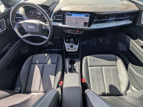 Used 2024 Audi Q4 e-tron Premium Plus w/ Premium Plus image 15