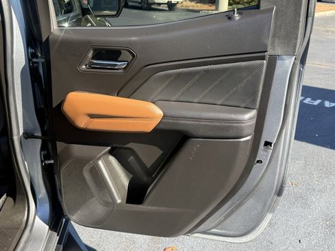 Used 2023 GMC Canyon AT4 w/ AT4 Premium Package image 16