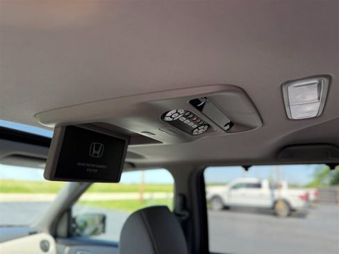 Used 2013 Honda Pilot Touring image 20
